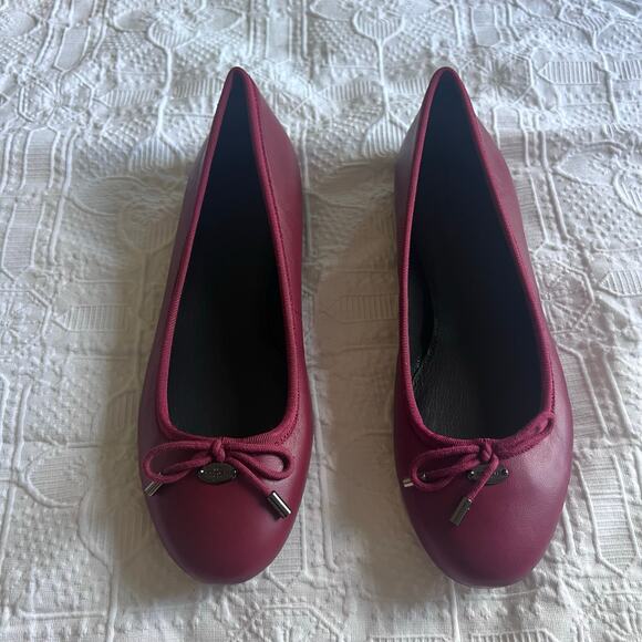 COACH Lara Nappa Leather Ballet Flat Black Cherry Size 7B - Picture 2 of 7